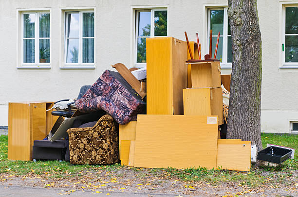 Best Furniture Removal  in Wayne City, IL